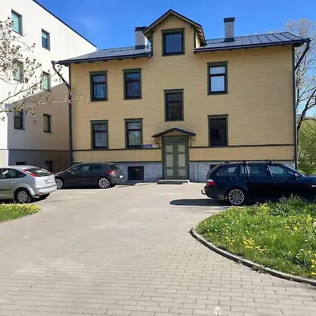 Free Parking - Airport 5 Min - Cozy Tallinn