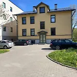 Free Parking - Airport 5 Min - Cozy Tallin